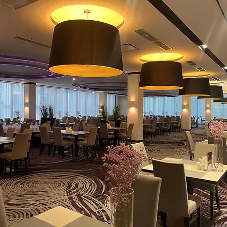 Ambasador Premium 4*