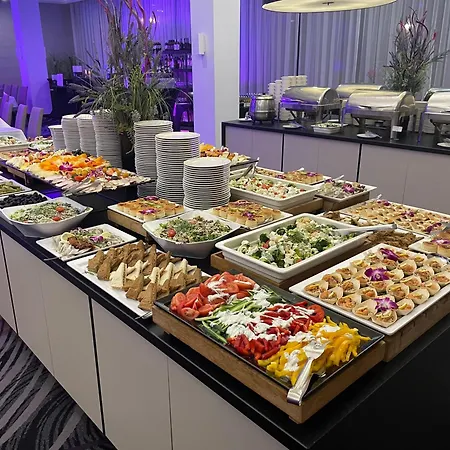 Ambasador Premium 4* Лодзь