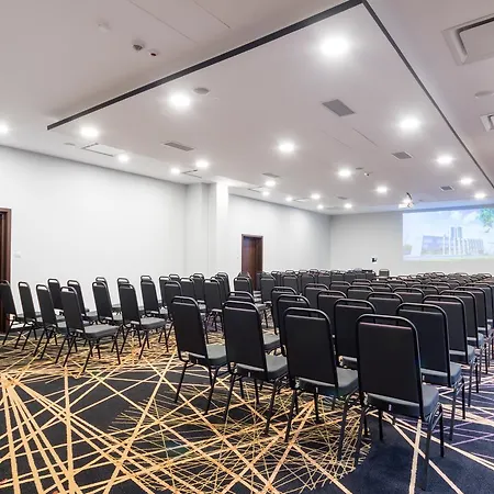 Ambasador Premium 4* לודז'