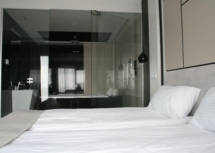 Ambasador Premium Отель 4*