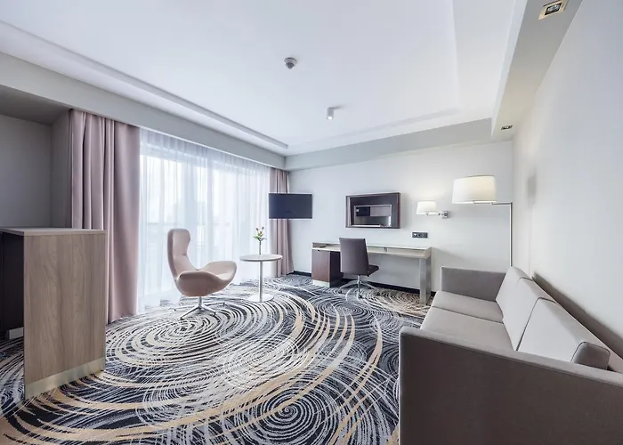 Ambasador Premium Отель Лодзь