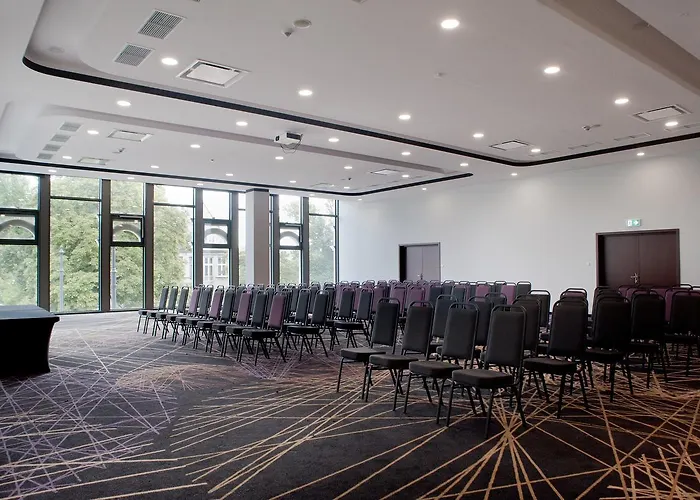 Ambasador Premium Отель 4*